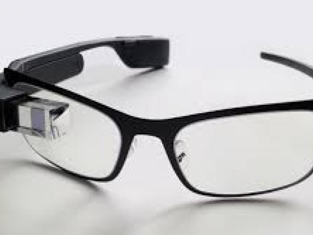 wearable tech glasses