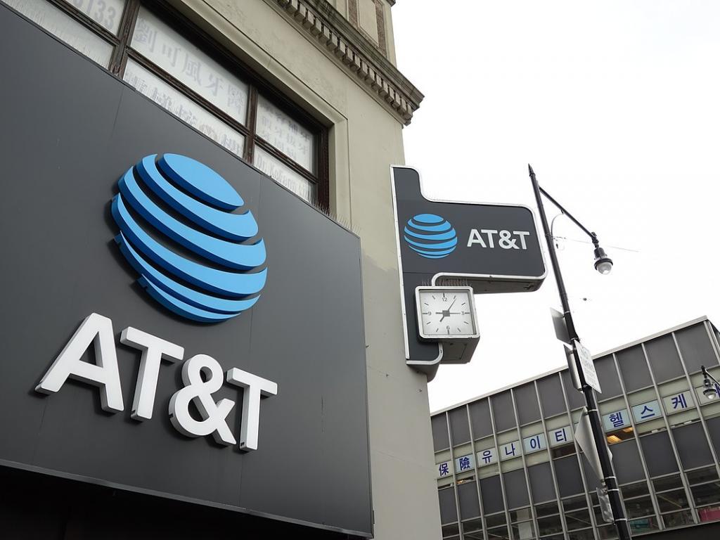 AT&T Inc. (NYSE:T), Sprint Nextel Corporation (NYSE:S ...