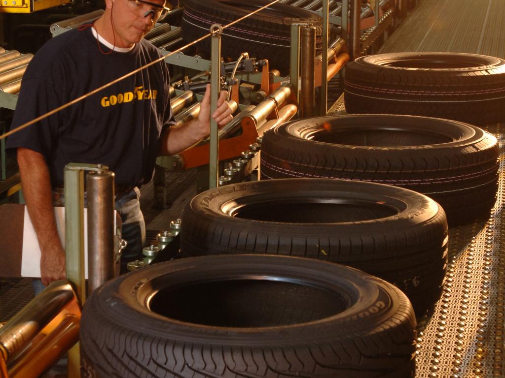  goodyear-acquires-tiremaker-rival-cooper-for-25b 