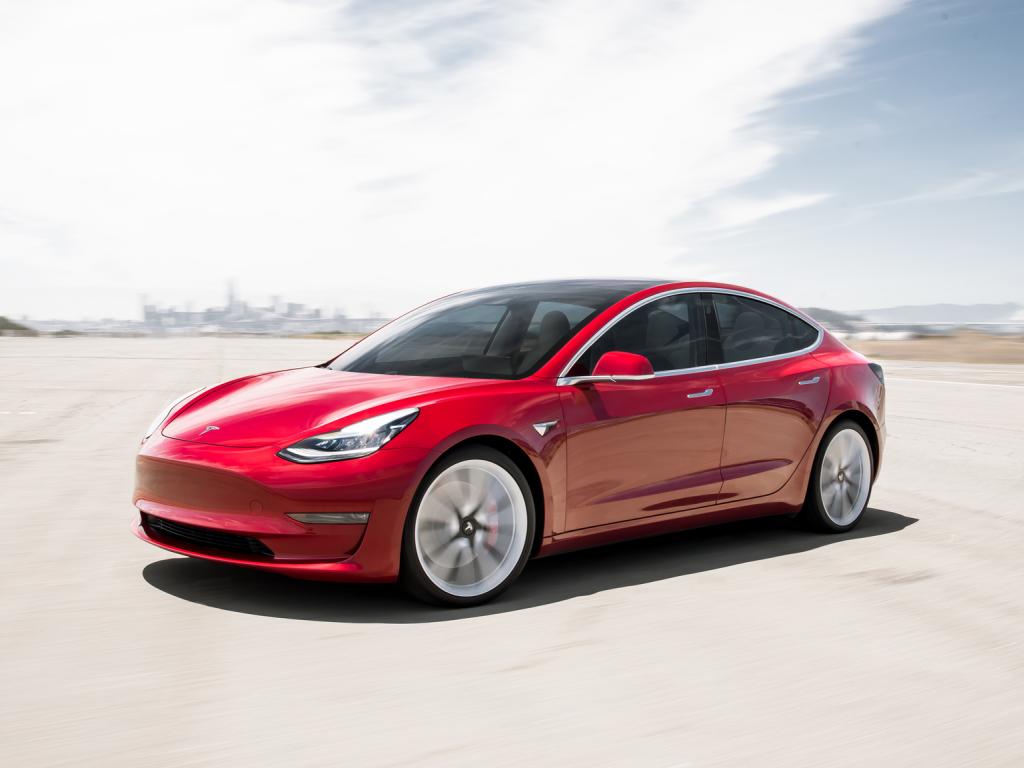  consumer-reports-names-tesla-model-3-top-electric-vehicle-for-2020 