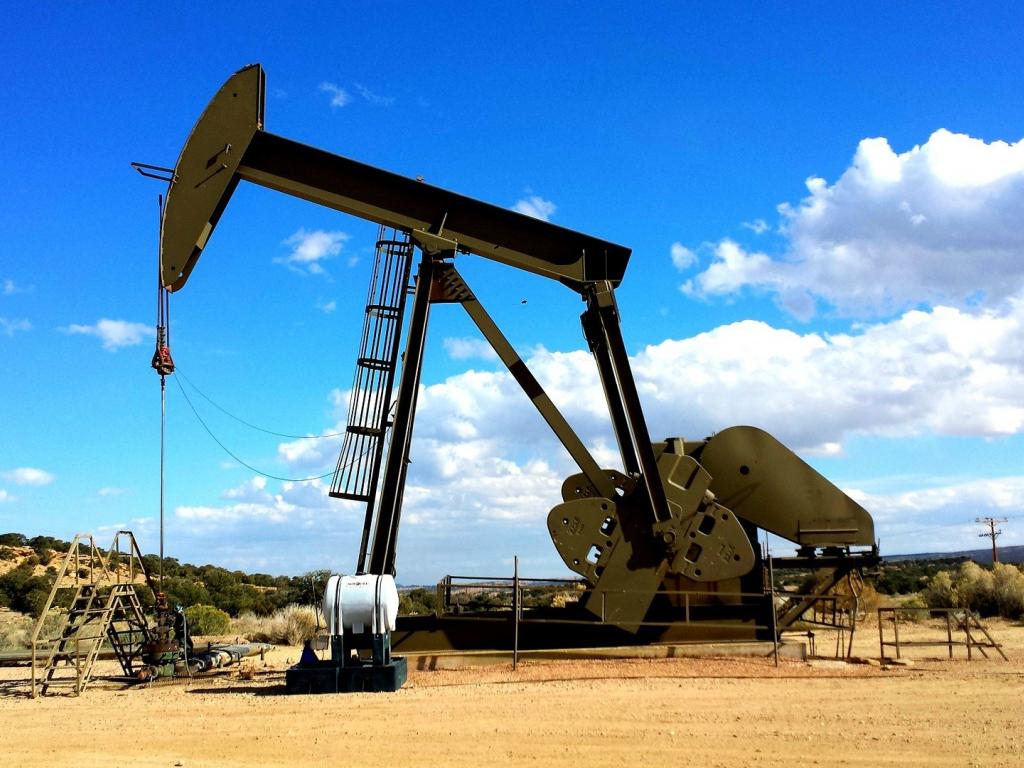 Why US Energy Shares Are Surging Today Benzinga