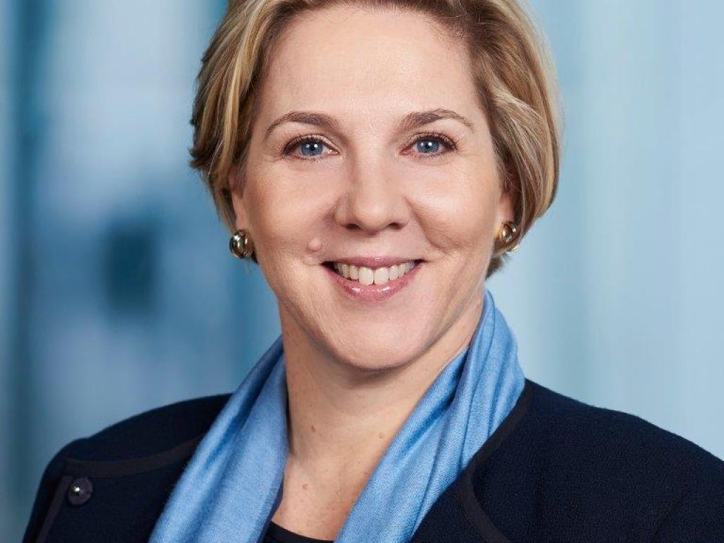 A Look At Robyn Denholm, The Woman Who Will Replace Elon ...