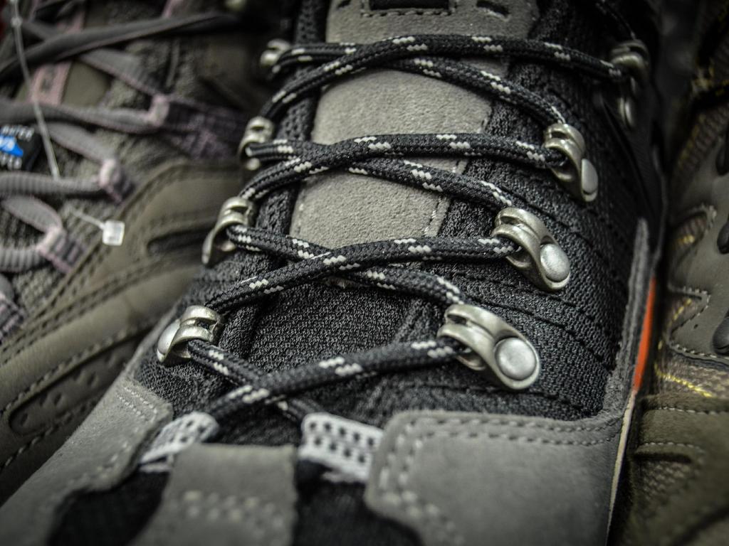 wolverine deck shoes