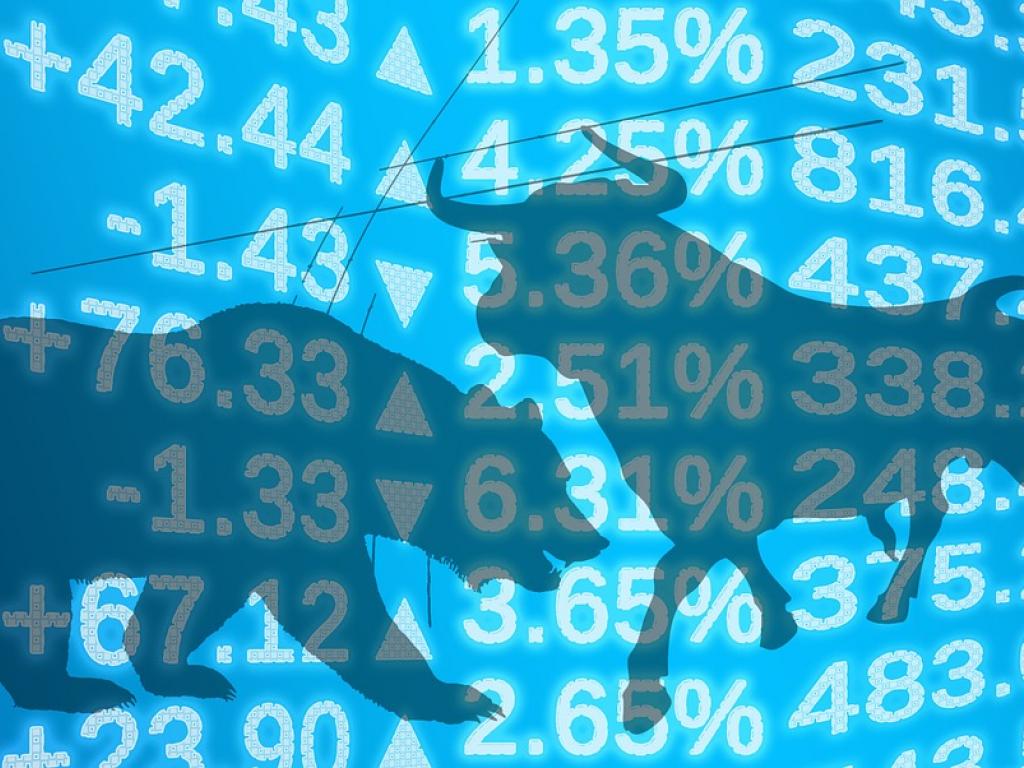  cnbcs-final-trades-low-volatility-etf-kinder-morgan-and-this-pharma-major 