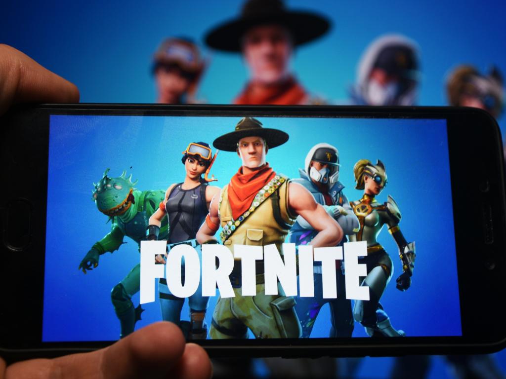  lawyers-are-on-it-fortnite-developer-dubs-crypto-project-a-scam 