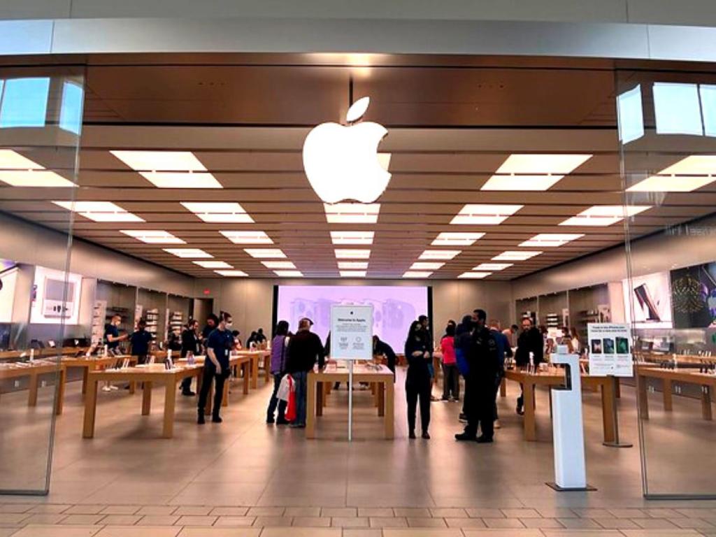  after-maryland-store-votes-to-unionize-apple-prepares-to-negotiate-with-workers-report 