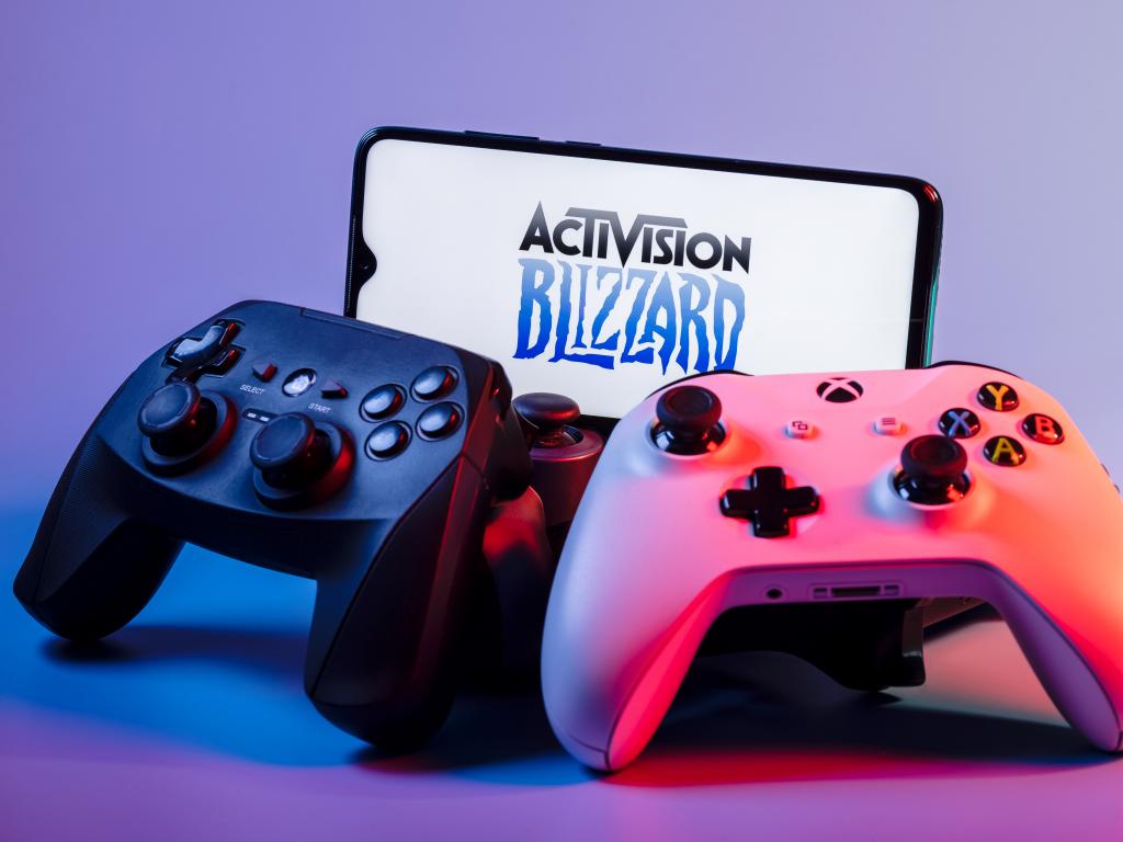  activision-blizzard-banks-on-a-flurry-of-new-content 