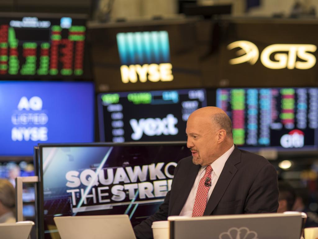 Jim Cramer Says Strong Labor Report Could Prompt Fed Heads To Start Talking About Enormous Rate Hikes