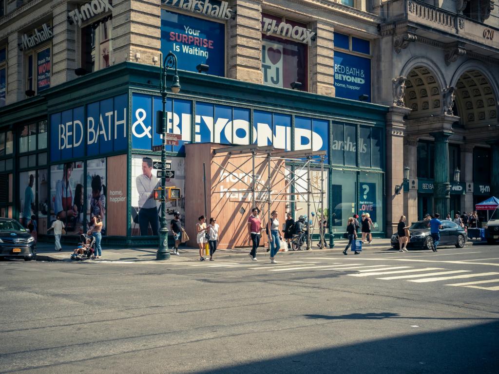 Bed Bath & Beyond To Wind Down Canada Operations, Plans To Shut Down 54 ...