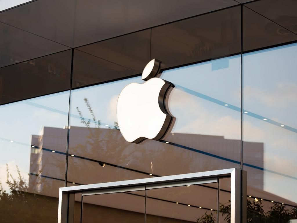  apple-set-to-open-its-first-2-retail-stores-in-india-next-week--decades-after-entry 