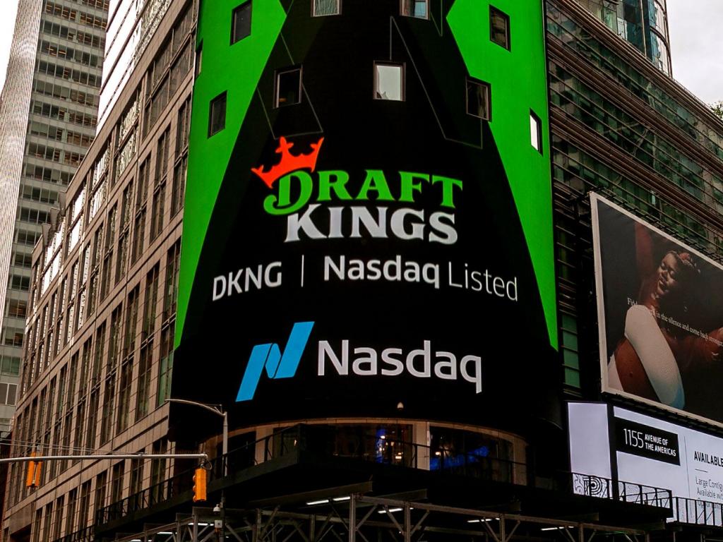 DraftKings Q1 Earnings Highlights Revenue And EPS Beat, Guidance