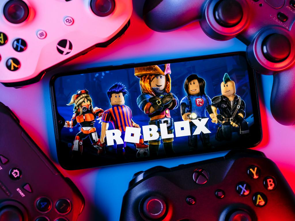Roblox (RBLX) to Report Q1 Earnings: What's in the Cards?