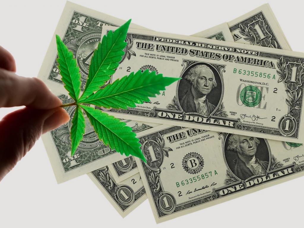  christina-lake-cannabis-q2-fy23-revenue-grows-498-yoy-what-about-profit 