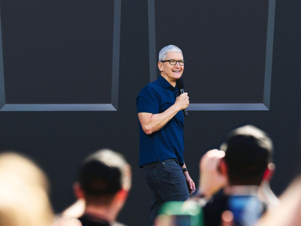  apple-wonderlust-event-puts-iphone-15-suppliers-competitors-in-spotlight-8-stocks-to-watch 