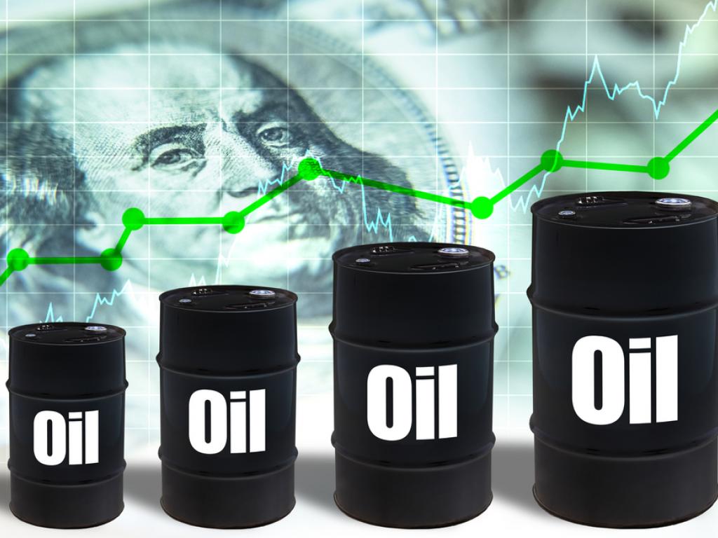  heres-whats-happening-to-oil-as-debt-ceiling-crisis-drags-on 