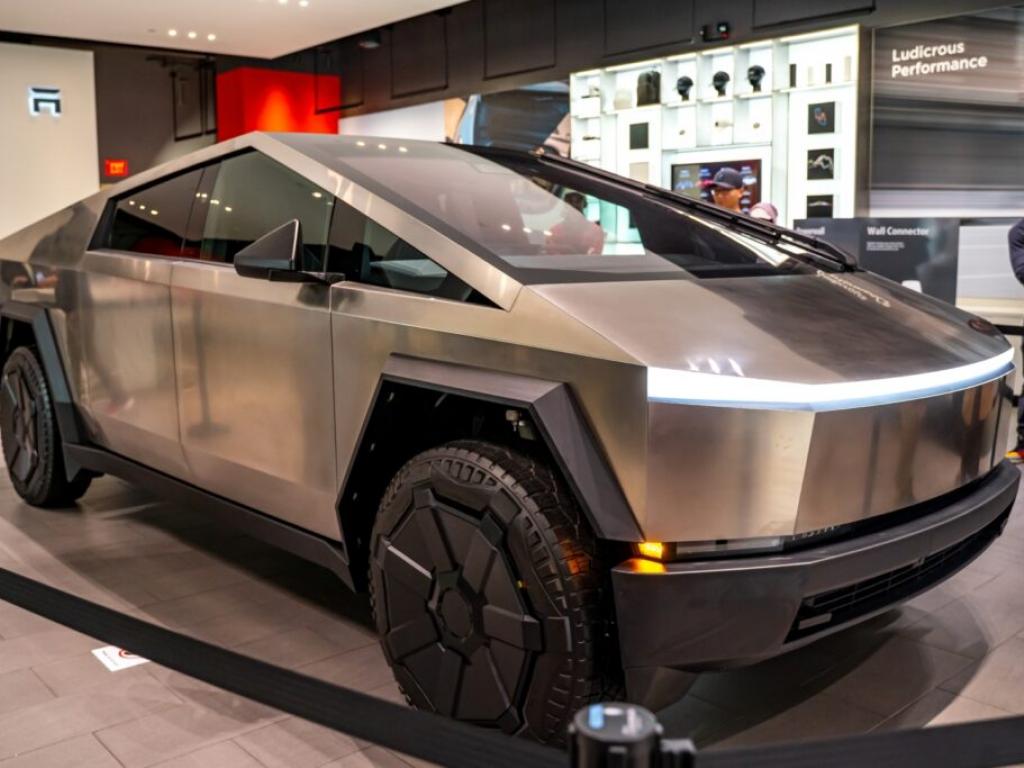  tesla-cybertruck-seen-as-pricier-side-story-more-ford-dealers-drop-out-of-ev-program-fiskers-production-woes-and-more-biggest-ev-stories-of-the-week 