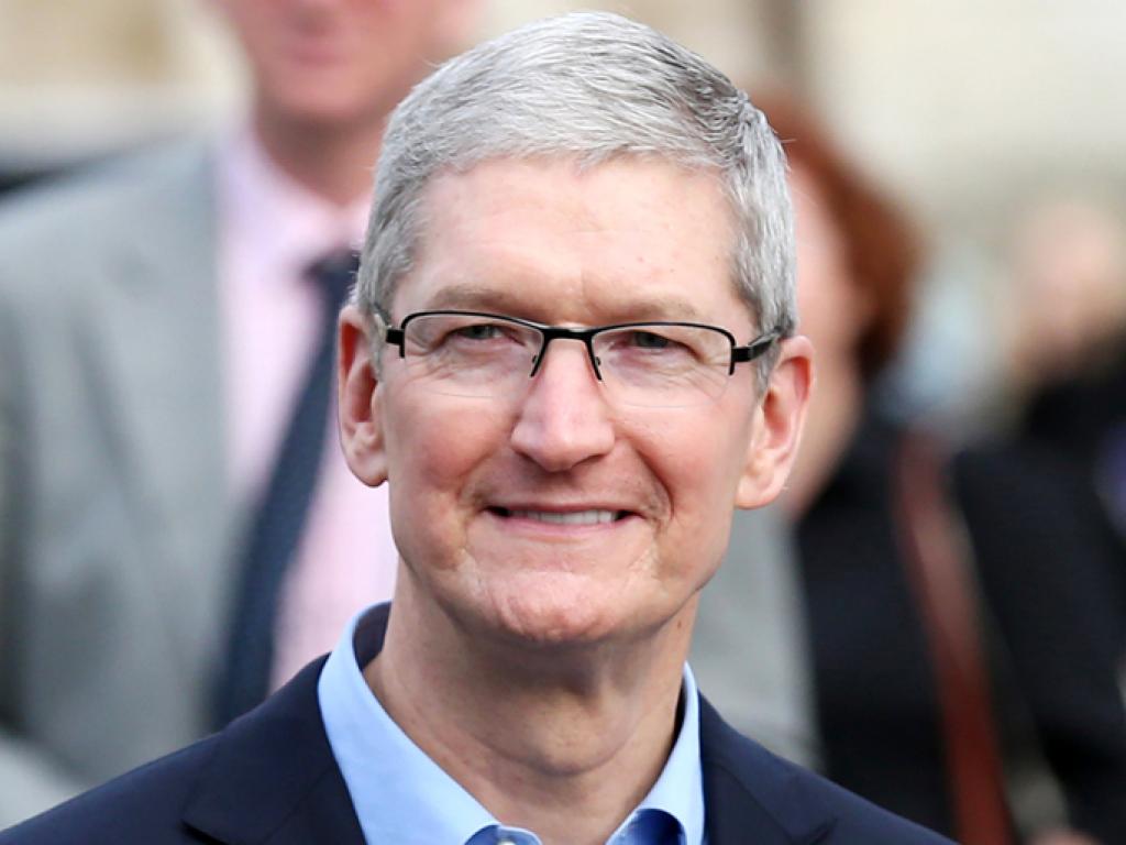  tim-cook-missed-out-on-100m-club-in-2022-and-these-ceos-fetched-much-fatter-pay-checks-than-the-apple-ceo 