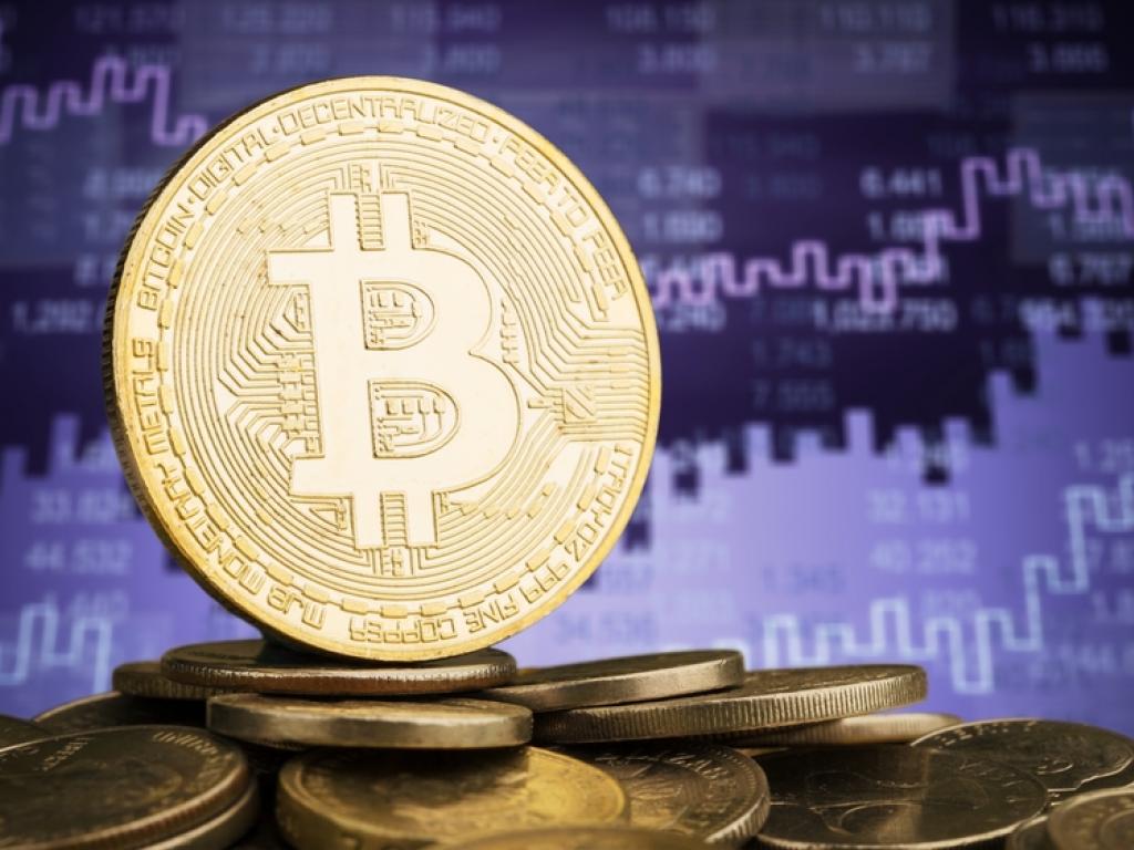  bitcoin-could-correct-to-56k-if-it-breaches-this-support-level-warns-analyst-first-sign-of-a-rebound-will-be 