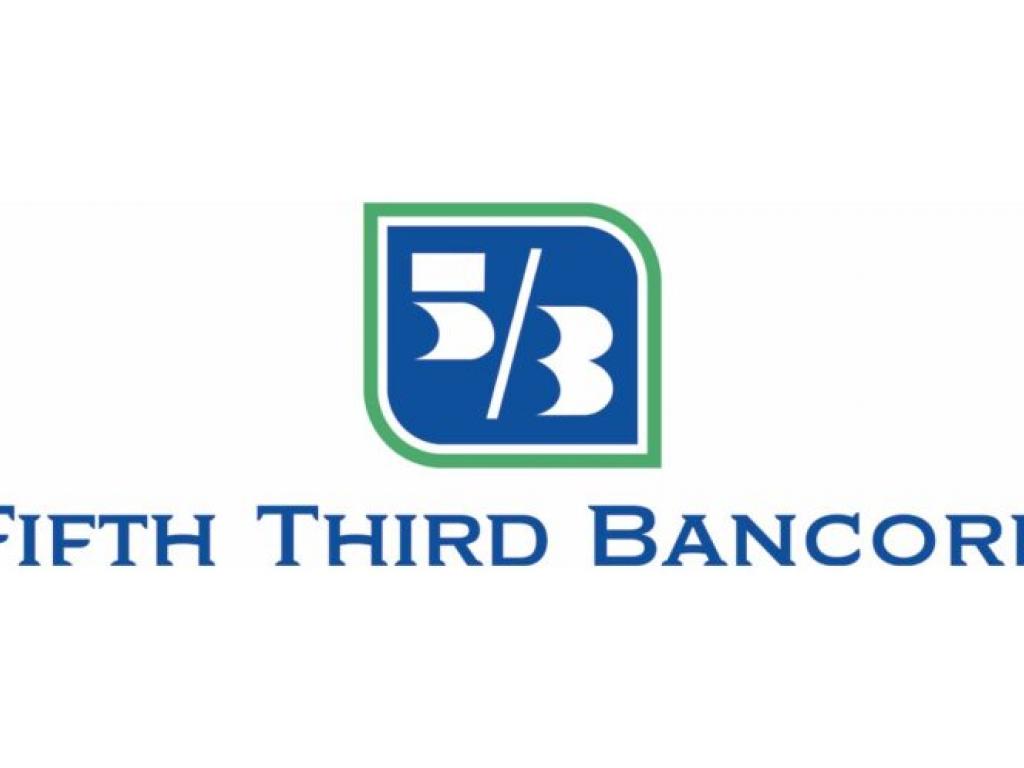  fifth-third-bancorp-reports-upbeat-earnings-joins-metropolitan-bank-holding-paramount-global-and-other-big-stocks-moving-higher-on-friday 
