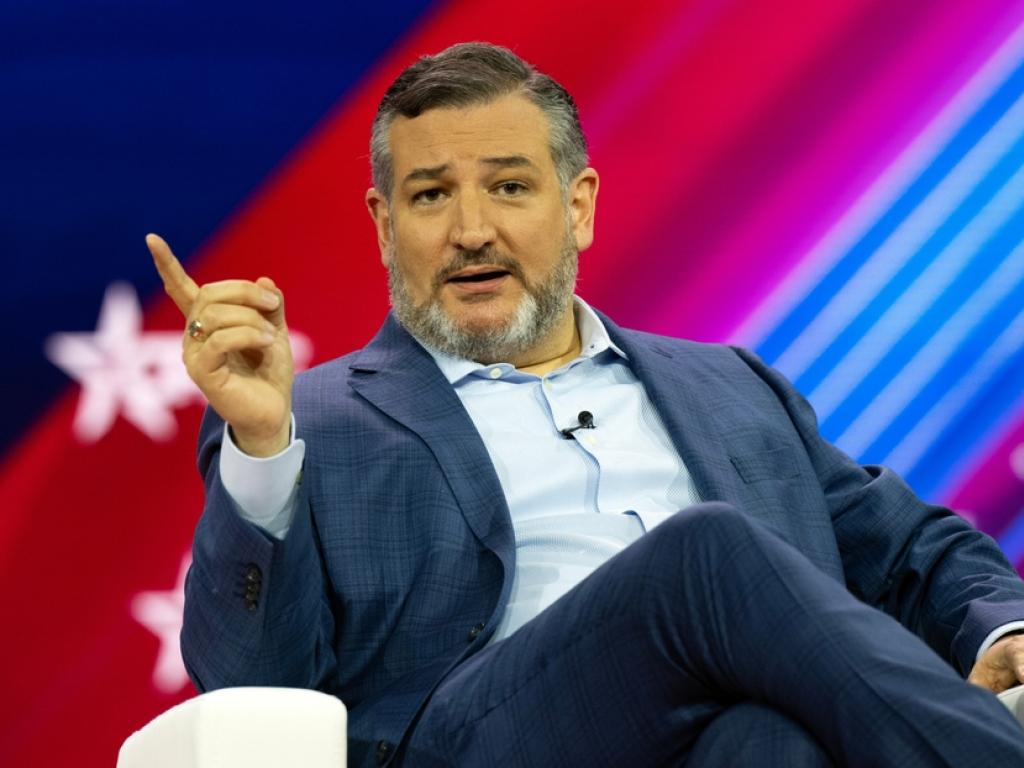  gop-senator-ted-cruz-sold-shares-of-this-big-bank-on-q1-earnings-release-date-here-are-the-details 