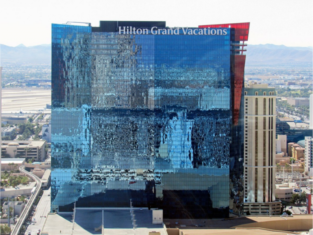  checking-in-hilton-grand-vacations-q1-performance-exceeds-estimates-backs-outlook 