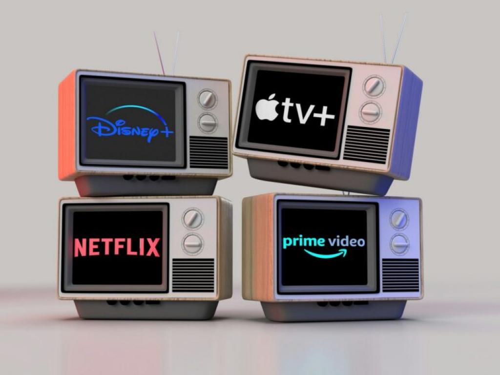  competition-for-disney-comcast-to-offer-streaming-bundle-of-apple-tv-netflix-peacock-at-vastly-reduced-price 