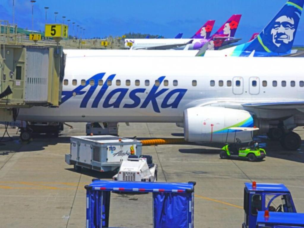  alaska-airlines-acquires-training-facility-once-owned-by-boeing-details 
