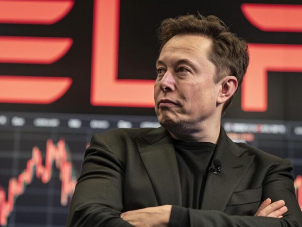  musk-threatens-to-ban-apple-devices-from-tesla-spacex-over-openai-integration-unacceptable-security-violation 
