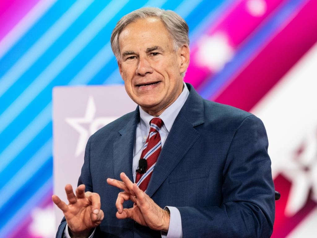  gop-governor-greg-abbott-welcomes-elon-musk-with-open-arms-as-tesla-shareholders-approve-corporation-move-to-texas-it-was-meant-to-be 