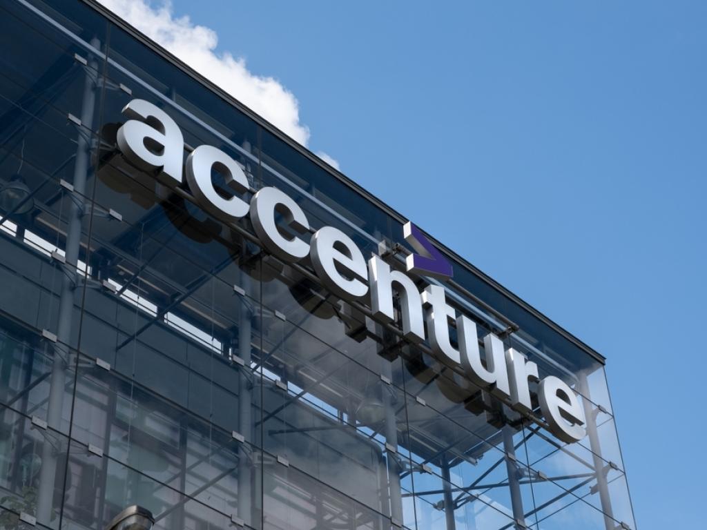  accenture-gears-up-for-q3-print-these-most-accurate-analysts-revise-forecasts-ahead-of-earnings-call 