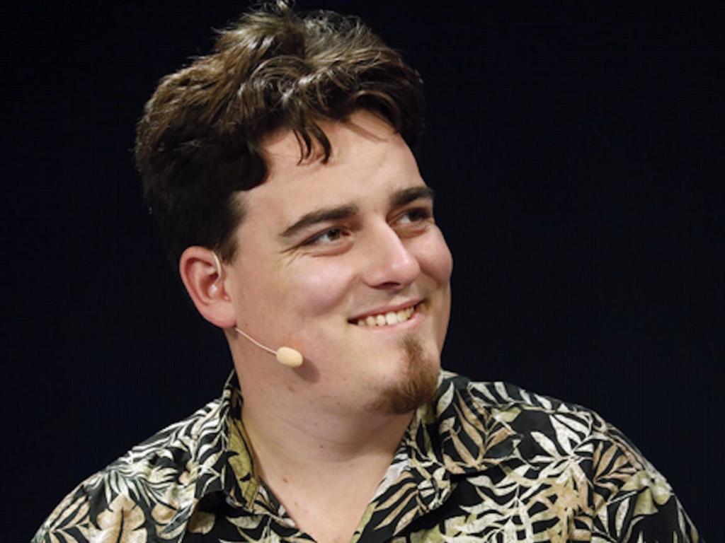  palmer-luckey-announces-new-headset-for-military-and-civilian-use-identifies-adult-entertainment-as-potential-market-for-vr-hardware-an-area-where-i-can-punch-above-my-weight 