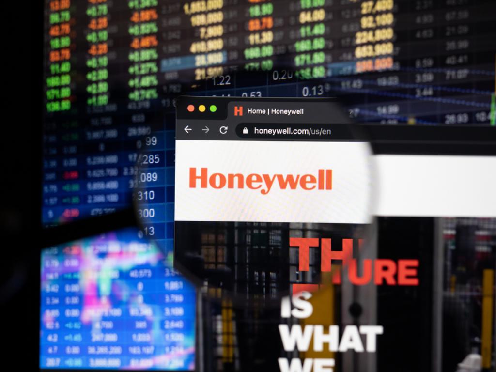  honeywell-swoops-in-to-acquire-caes-for-19b-boosts-defense-business 