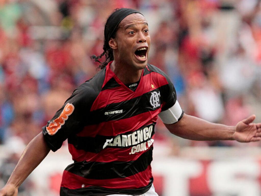  football-legend-ronaldinho-says-time-for-crypto-to-go-mainstream-is-another-token-themed-after-him-on-the-way 