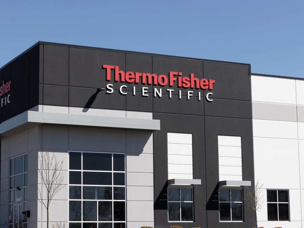  thermo-fisher-q2-earnings-marginal-revenue-dip-completes-olink-acquisition-lifts-annual-profit-outlook 