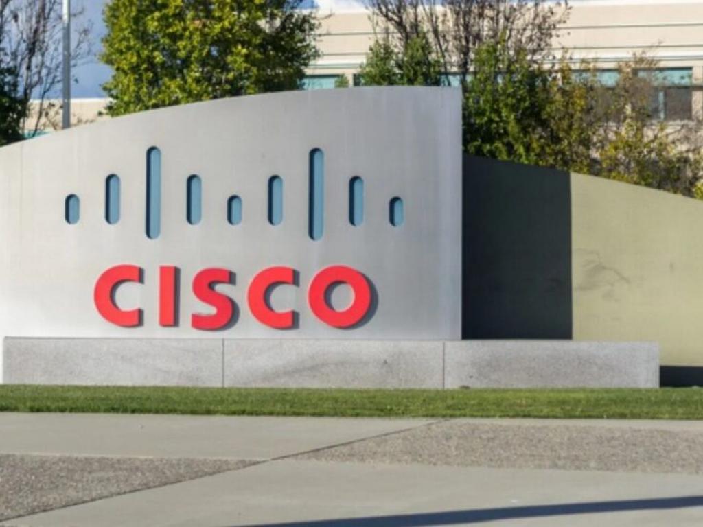  this-cisco-analyst-turns-bullish-here-are-top-5-upgrades-for-friday 