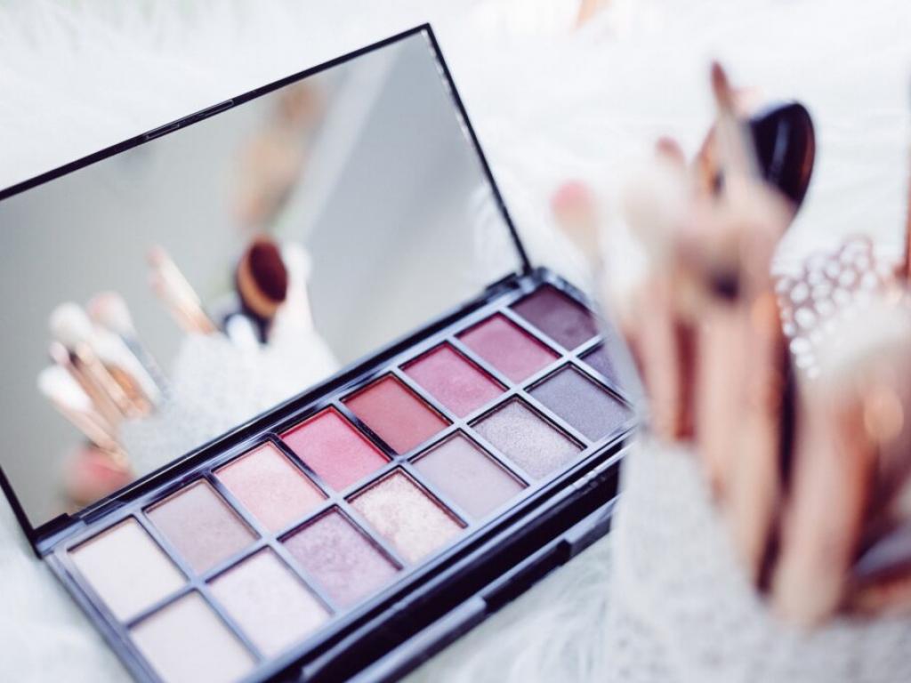  ulta-beauty-misses-q2-loses-market-share-inventories-continue-to-grow-says-analysts 