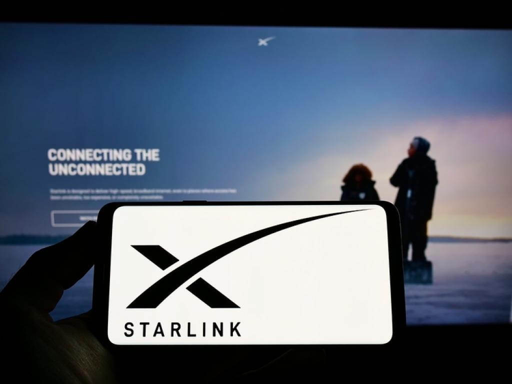  after-x-ban-elon-musks-starlink-defies-brazilian-court-order-to-block-social-media-platform 