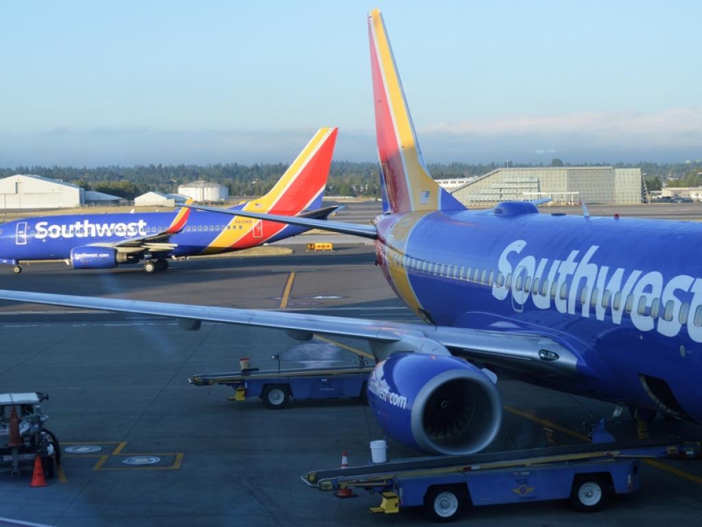  whats-going-on-with-southwest-airlines-stock-premarket-wednesday 