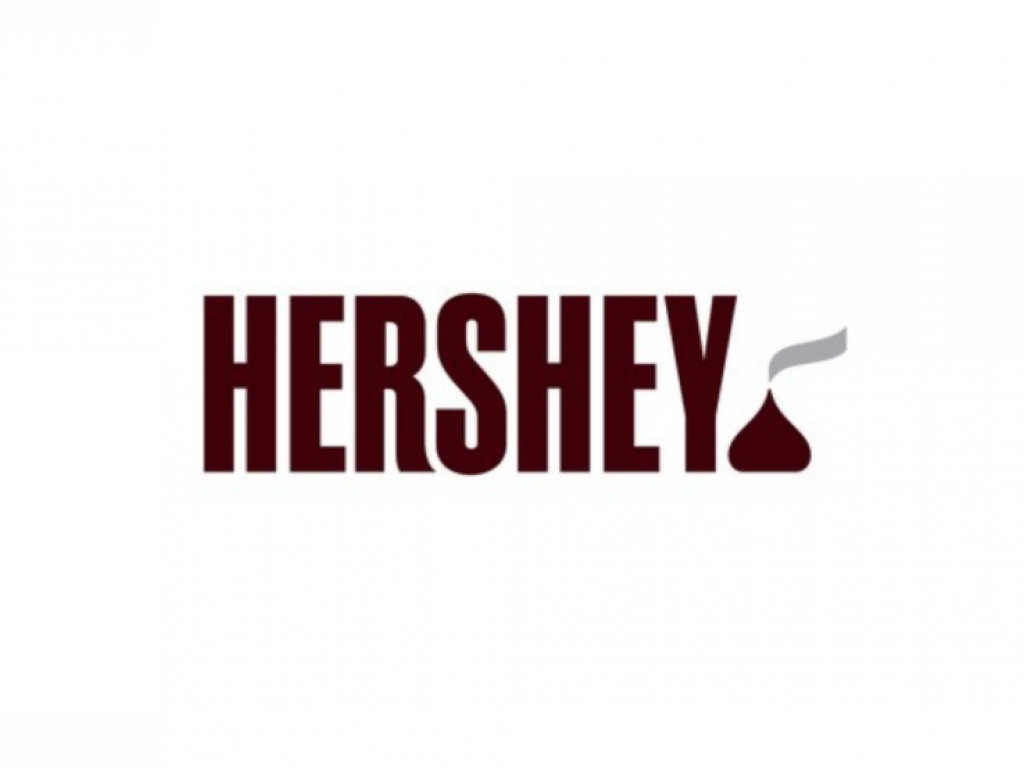  dont-judge-a-candy-by-its-cover---hershey-reportedly-defends-lawsuit-against-reeses-candies 