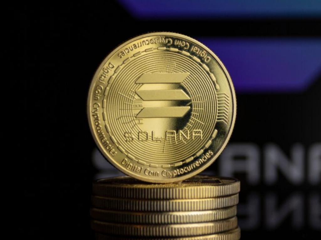  solana-meme-coin-platform-raises-eyebrows-by-selling-13m-worth-of-sol 