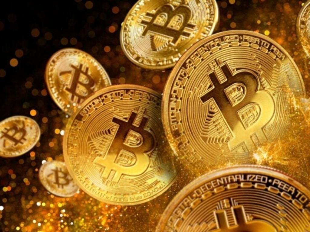  bitcoin-decouples-from-gold-investors-leaning-towards-traditional-safe-haven-assets-cryptoquant-signals 