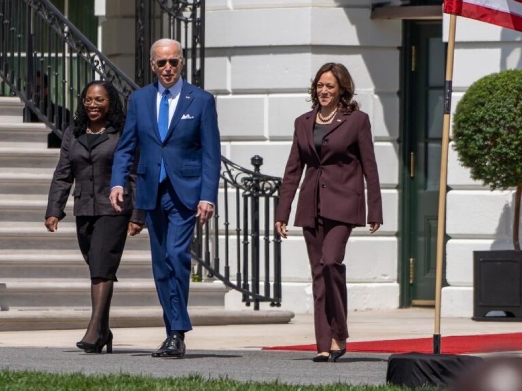  these-10-stocks-were-sp-500s-top-performers-in-bidens-first-year-could-trend-continue-if-harris-wins-2024-election 