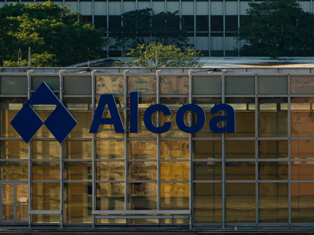  alcoa-seals-22b-deal-to-acquire-alumina-limited-amplifying-market-presence 