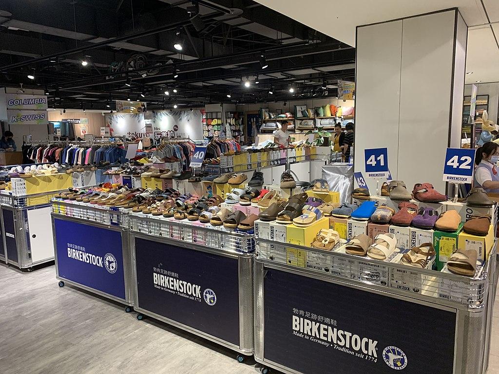 birkenstock-hits-20-topline-growth-in-fy23-predicts-continued-growth-in-fy24 