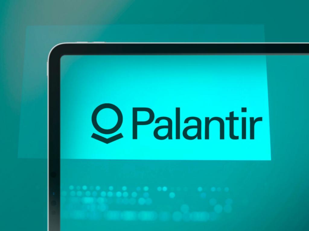  whats-going-on-with-palantir--oracle-shares-after-they-inked-partnership 