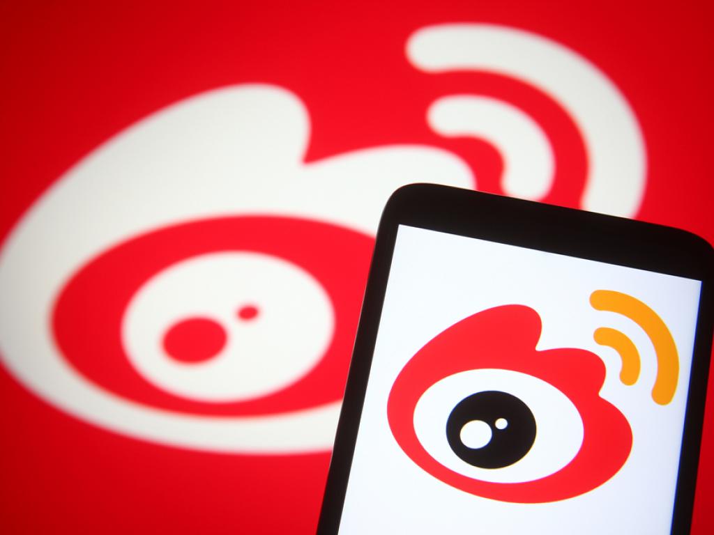  chinese-social-media-stock-weibo-climbs-on-thursday-whats-going-on 