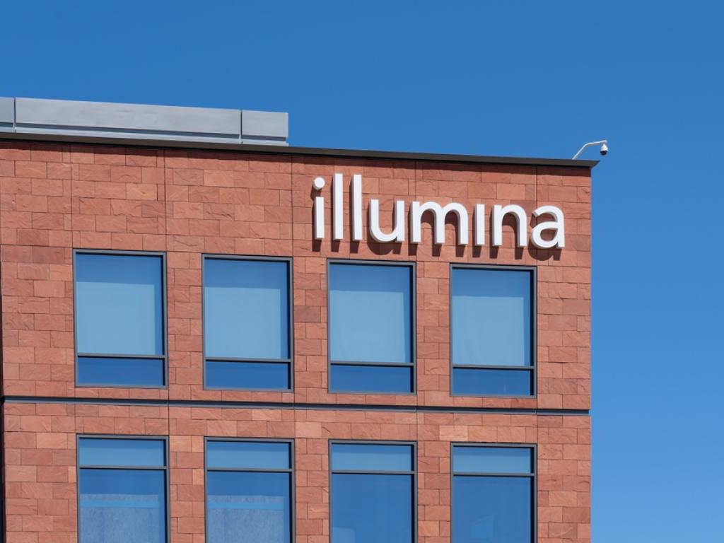  this-illumina-analyst-turns-bearish-here-are-top-5-downgrades-for-monday 