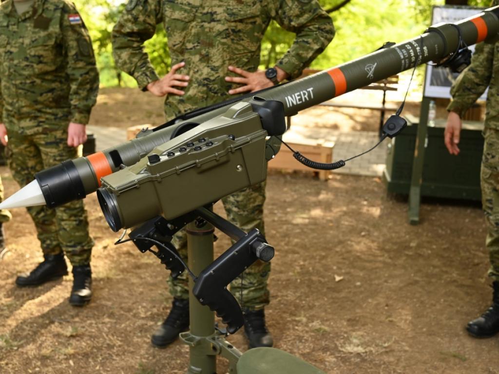 6-defense-stocks-to-watch-after-trump-halts-weapons-shipments-to-ukraine