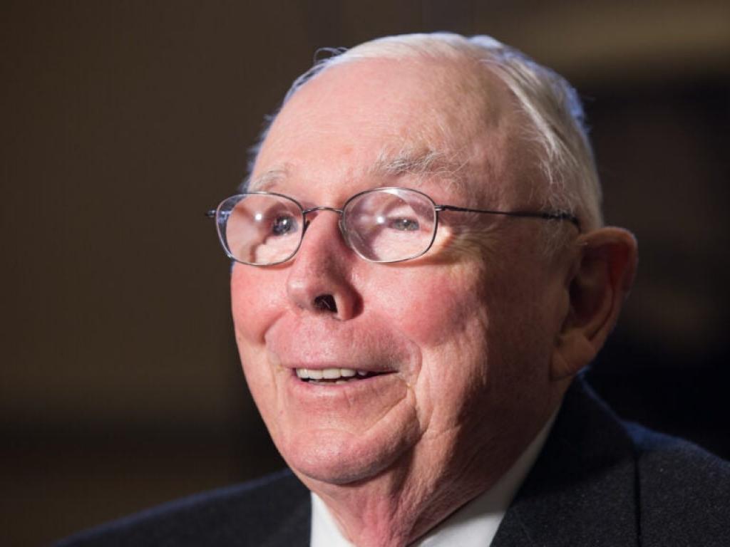  charlie-mungers-timeless-investment-advice-sidestep-these-three-common-missteps 