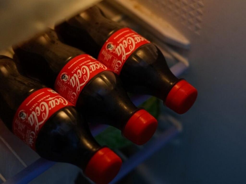  this-beverage-maker-tobacco-company-and-packaged-food-giant-outshine-in-a-recession 